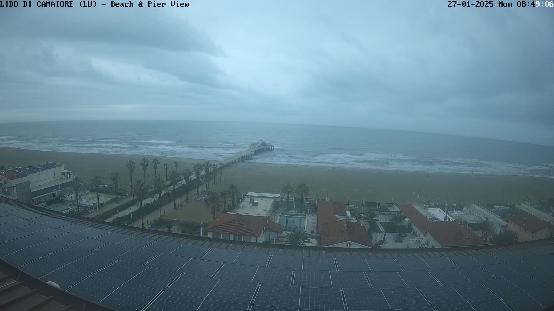Versilia Beach , Lido di Camaiore Live Cam -  Lucca, Italy