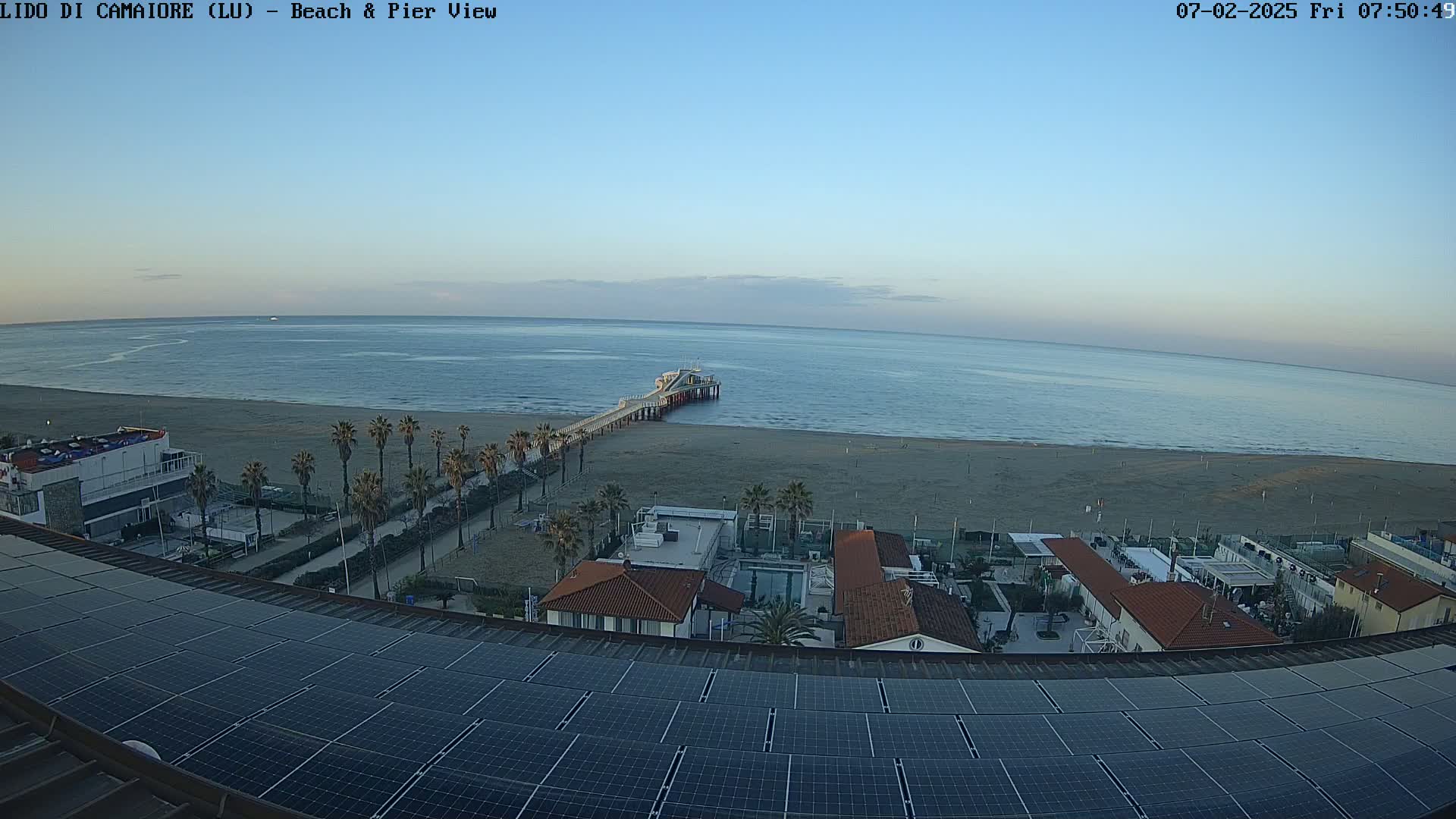 Versilia Beach , Lido di Camaiore Live Cam -  Lucca, Italy