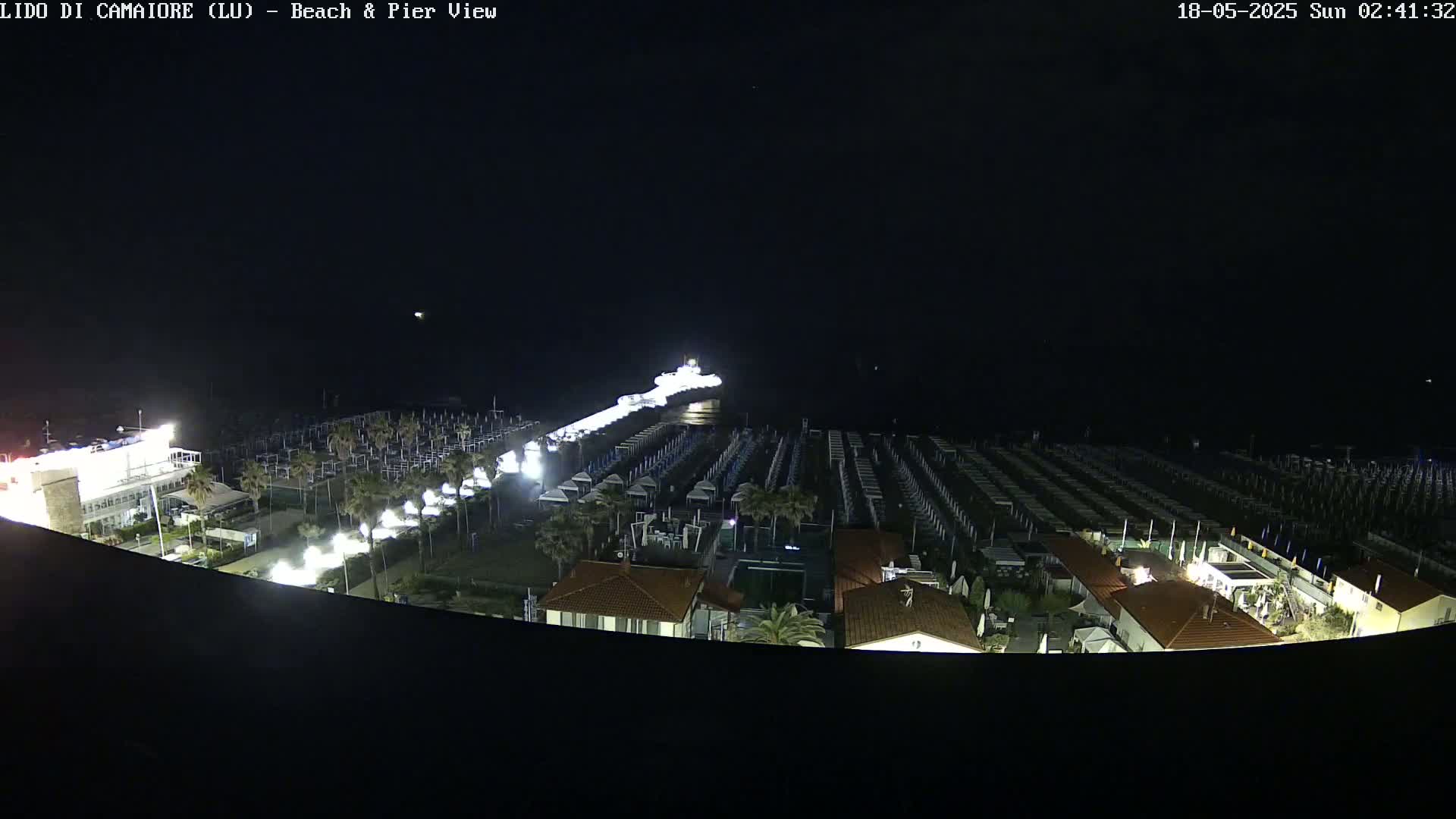 Versilia Beach , Lido di Camaiore Live Cam -  Lucca, Italy