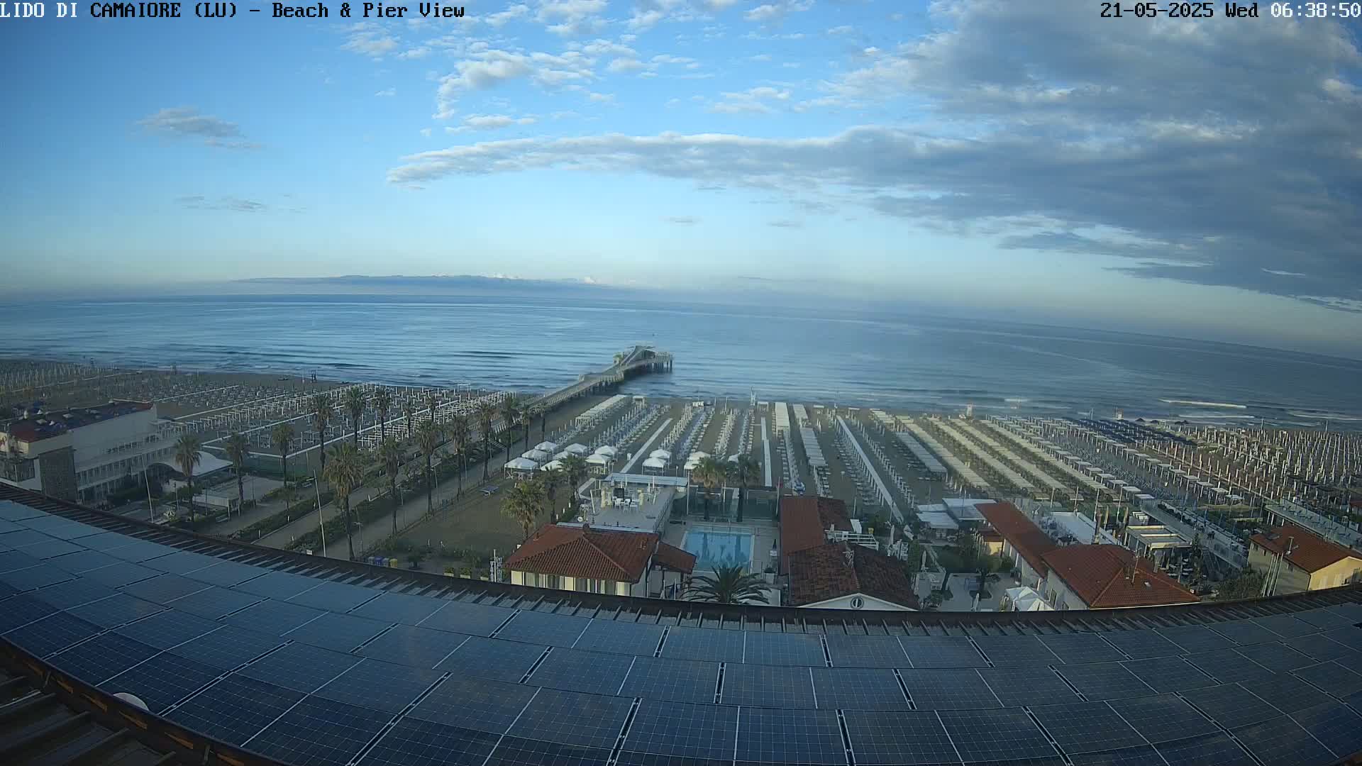 Versilia Beach , Lido di Camaiore Live Cam -  Lucca, Italy