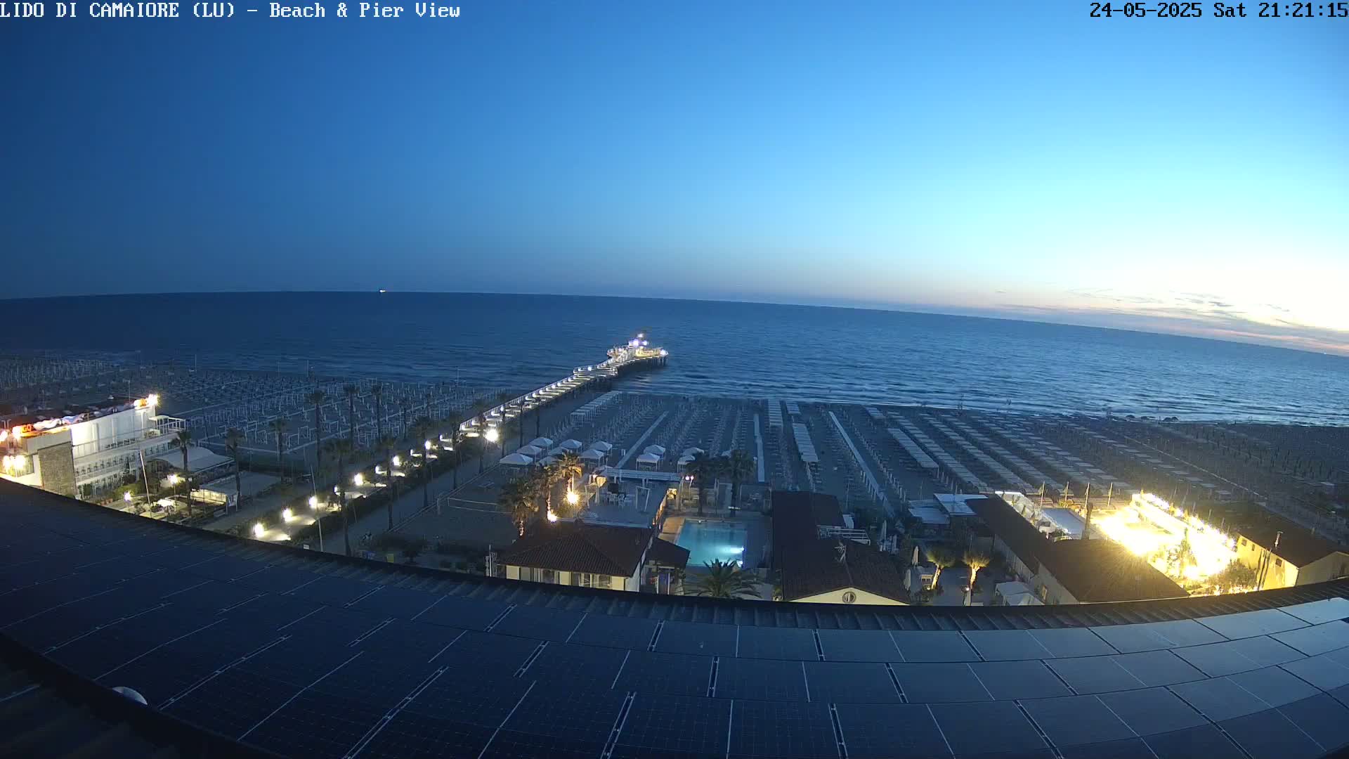 Versilia Beach , Lido di Camaiore Live Cam -  Lucca, Italy