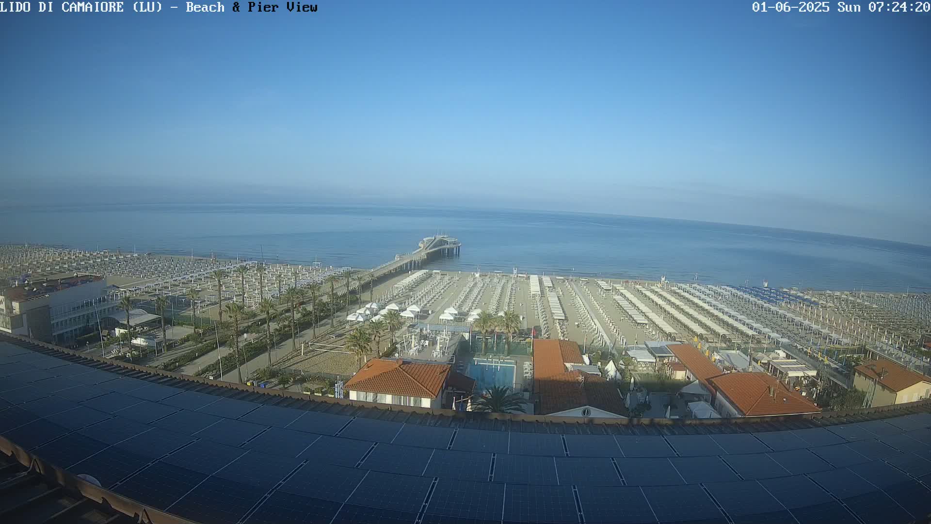 Versilia Beach , Lido di Camaiore Live Cam -  Lucca, Italy