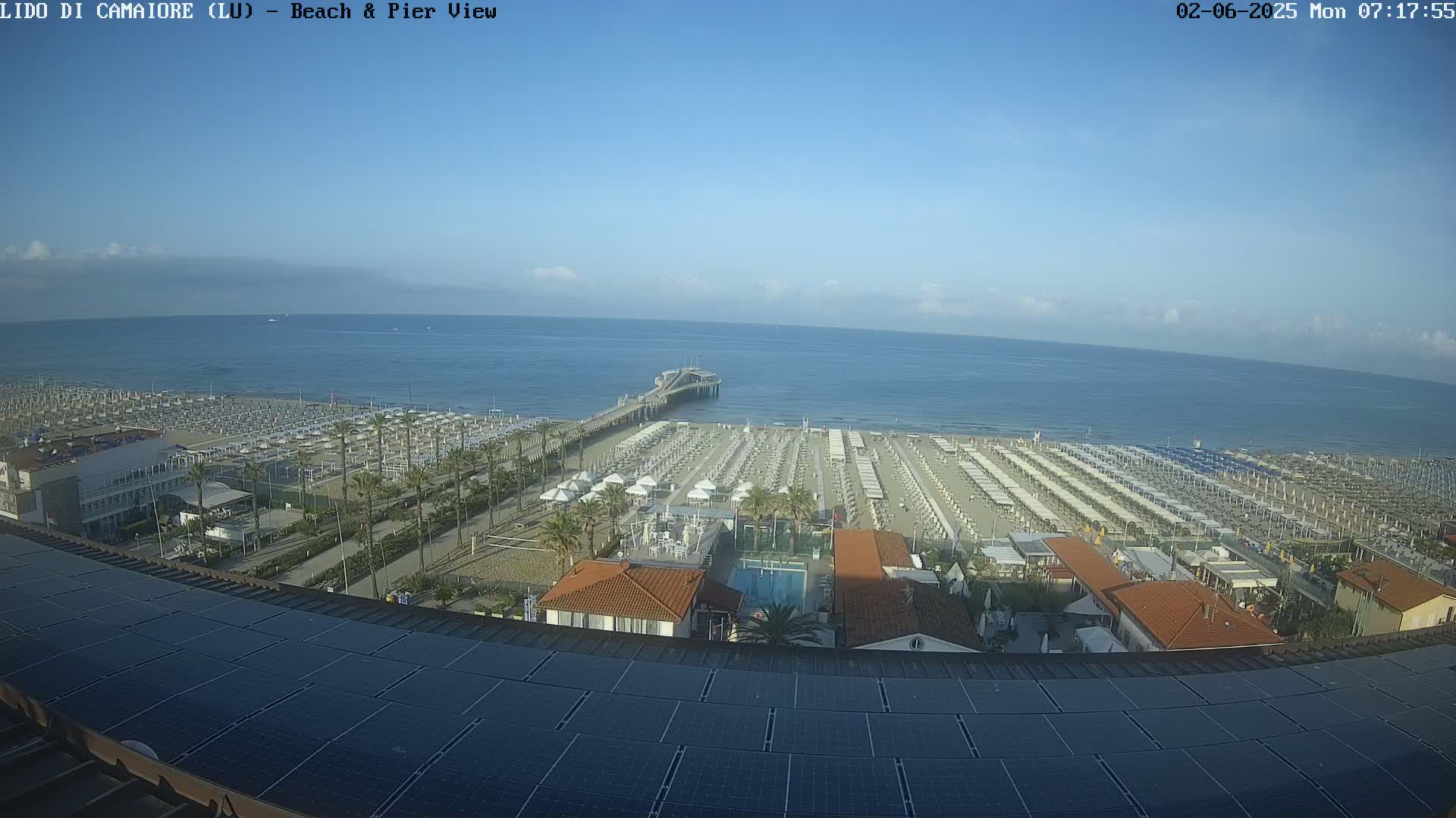 Versilia Beach , Lido di Camaiore Live Cam -  Lucca, Italy