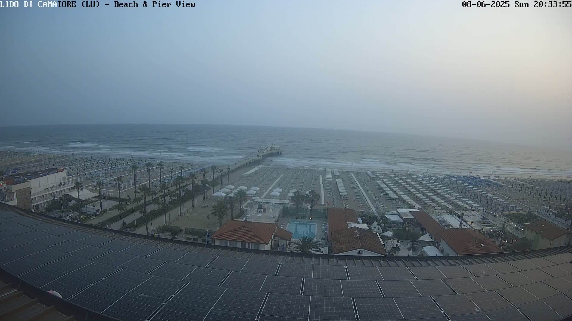 Versilia Beach , Lido di Camaiore Live Cam -  Lucca, Italy