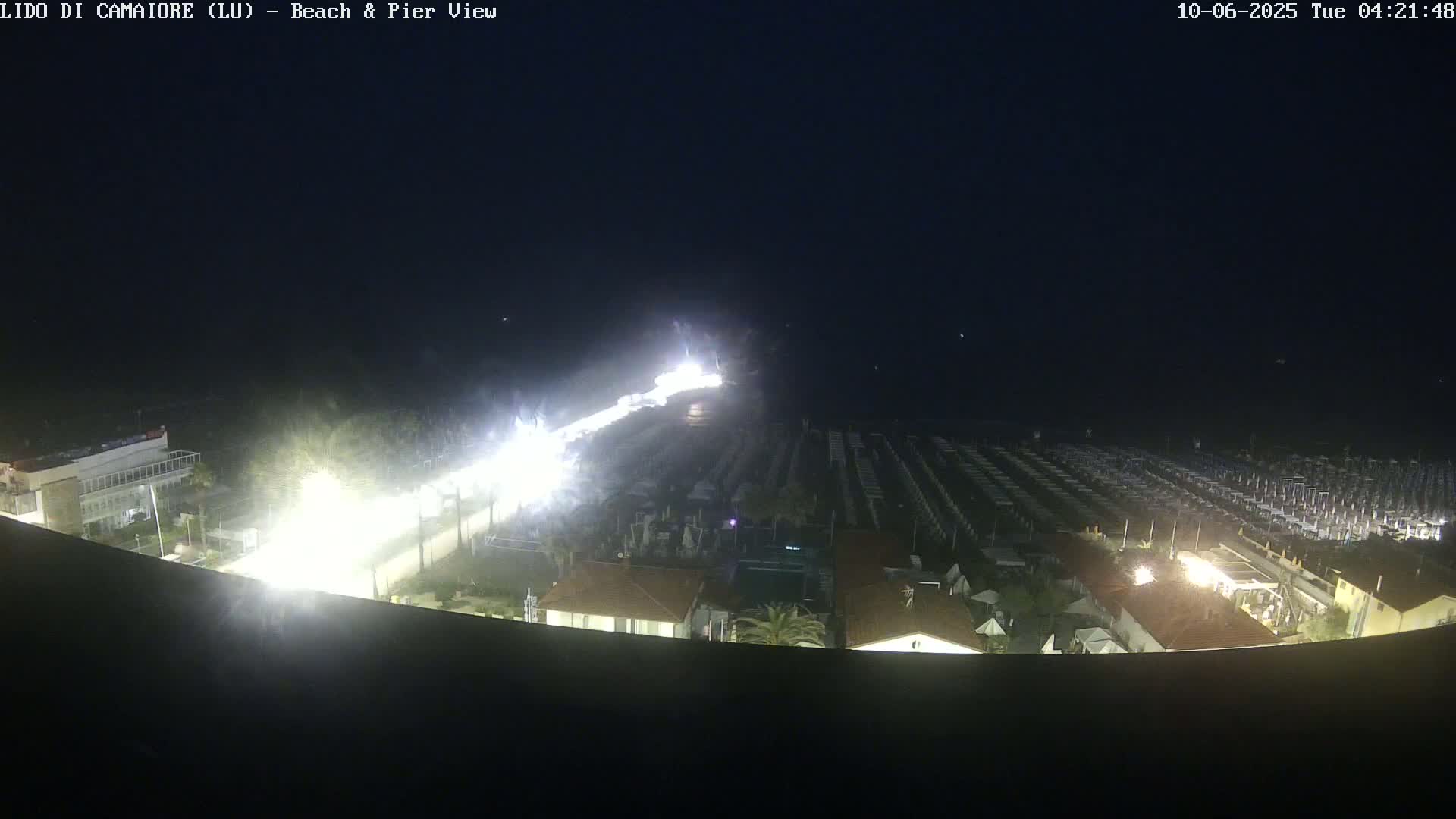 Versilia Beach , Lido di Camaiore Live Cam -  Lucca, Italy