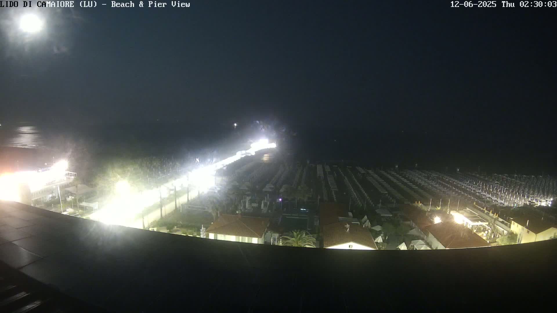 Versilia Beach , Lido di Camaiore Live Cam -  Lucca, Italy