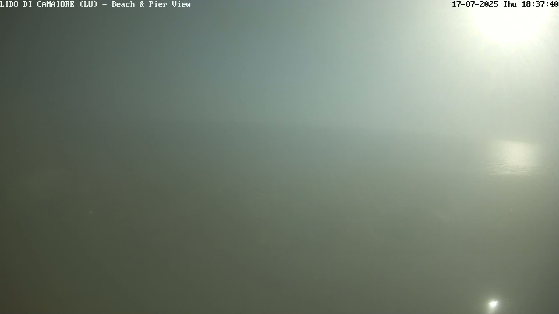 Versilia Beach , Lido di Camaiore Live Cam -  Lucca, Italy