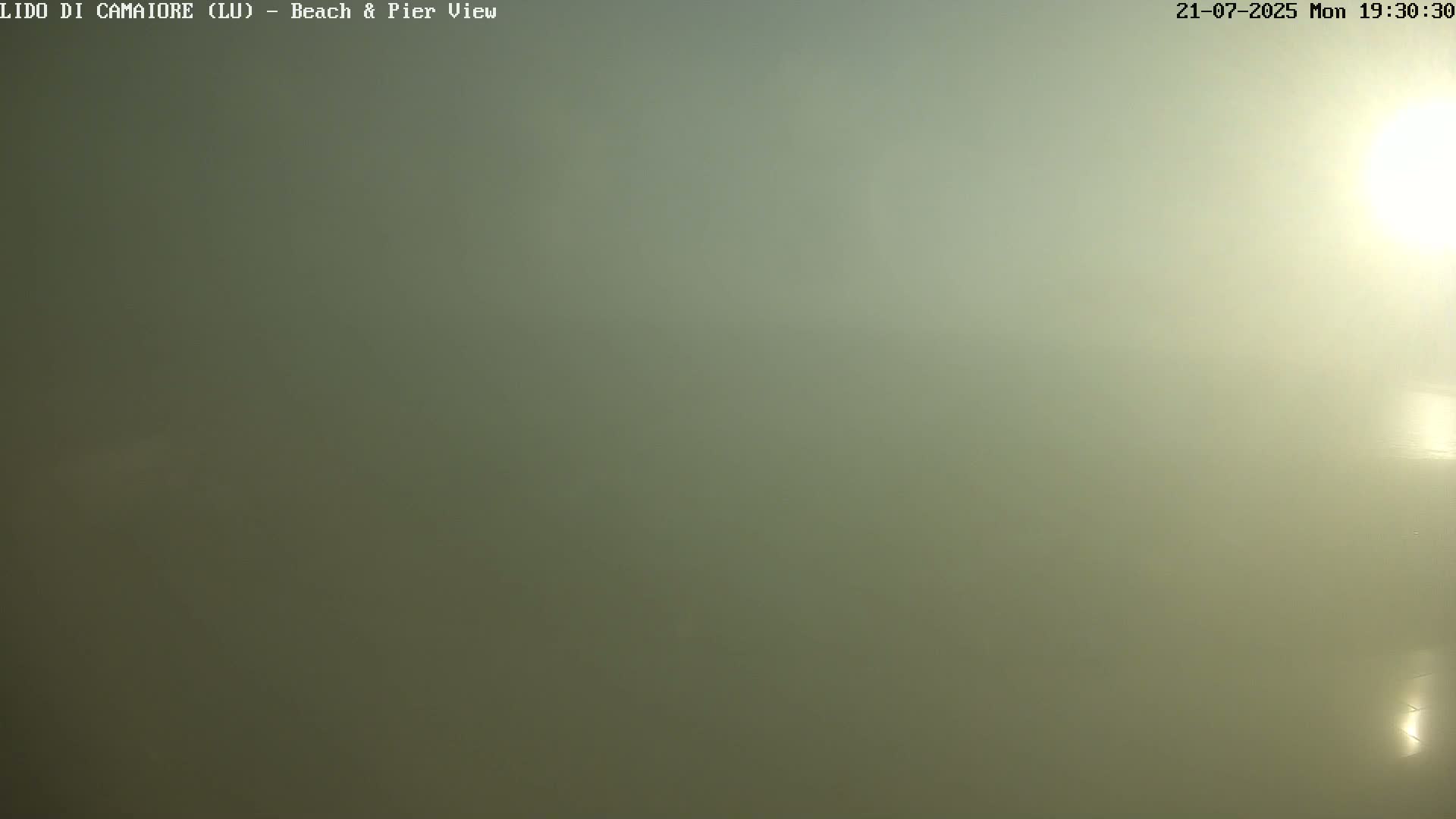 Versilia Beach , Lido di Camaiore Live Cam -  Lucca, Italy