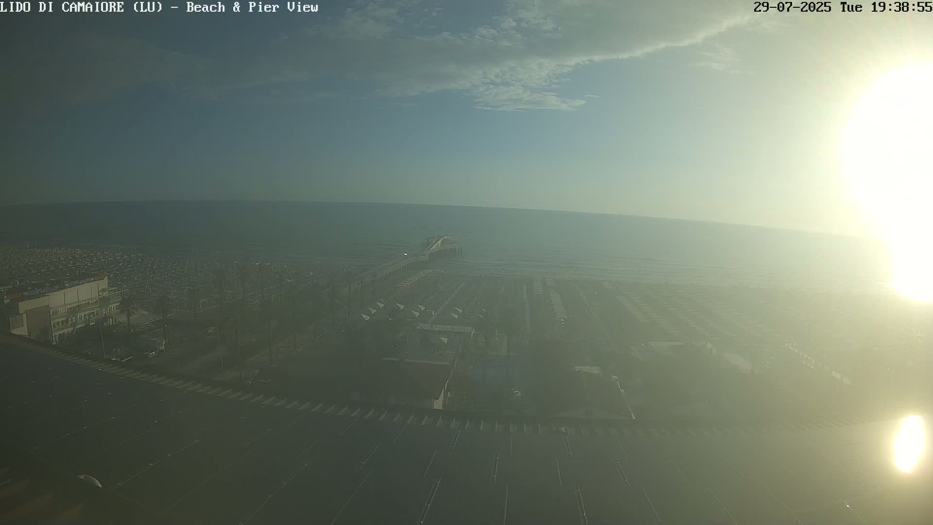 Versilia Beach , Lido di Camaiore Live Cam -  Lucca, Italy