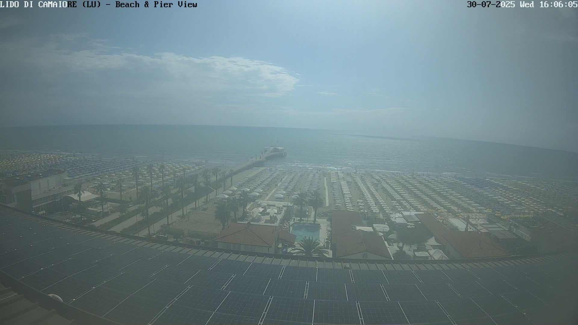 Versilia Beach , Lido di Camaiore Live Cam -  Lucca, Italy