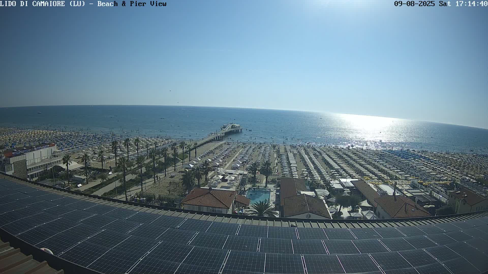 Versilia Beach , Lido di Camaiore Live Cam -  Lucca, Italy