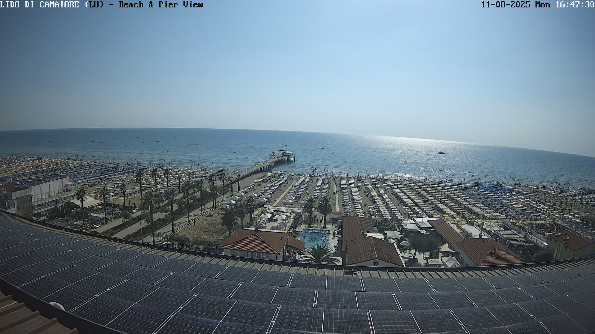 Versilia Beach , Lido di Camaiore Live Cam -  Lucca, Italy
