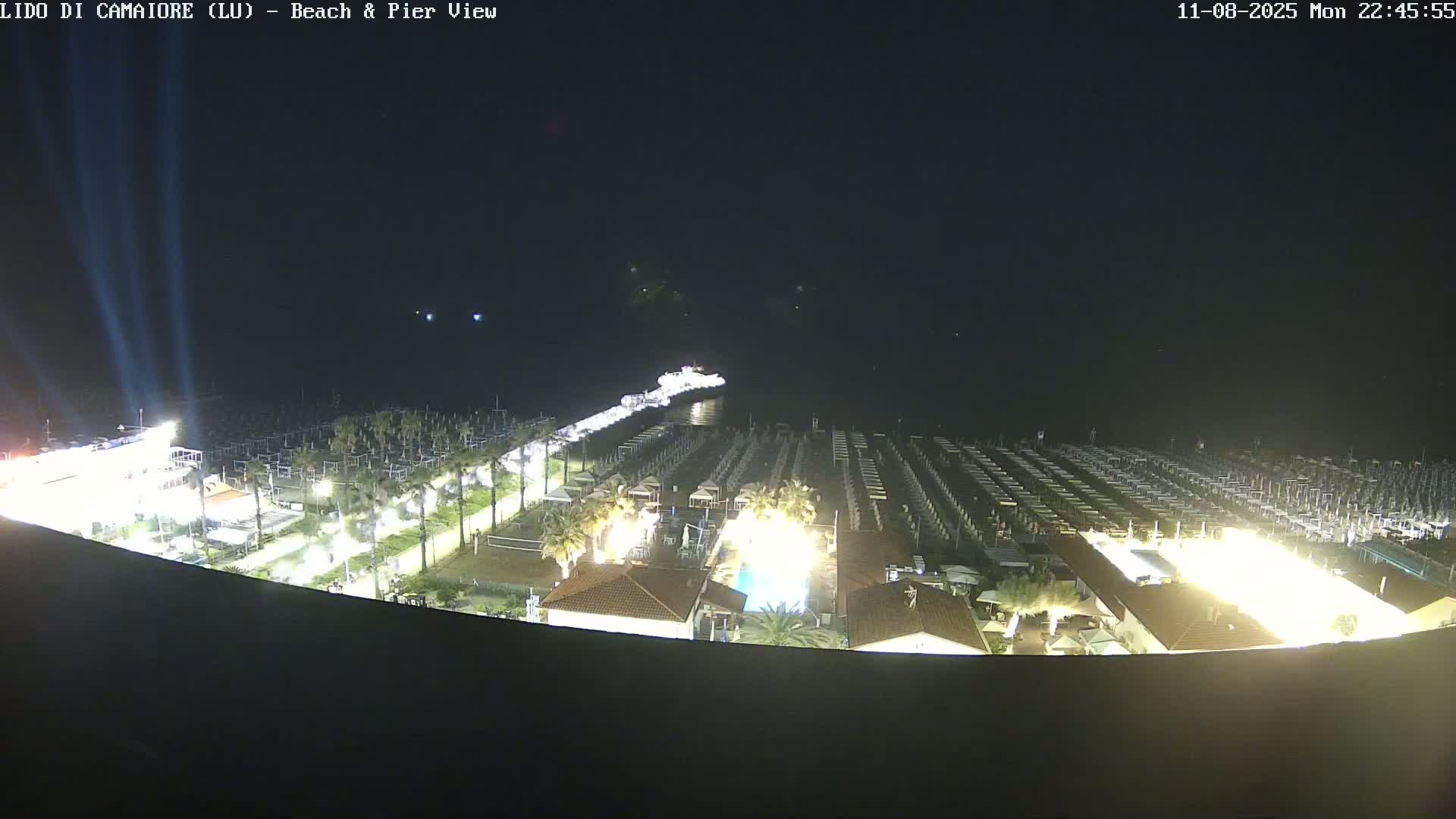 Versilia Beach , Lido di Camaiore Live Cam -  Lucca, Italy