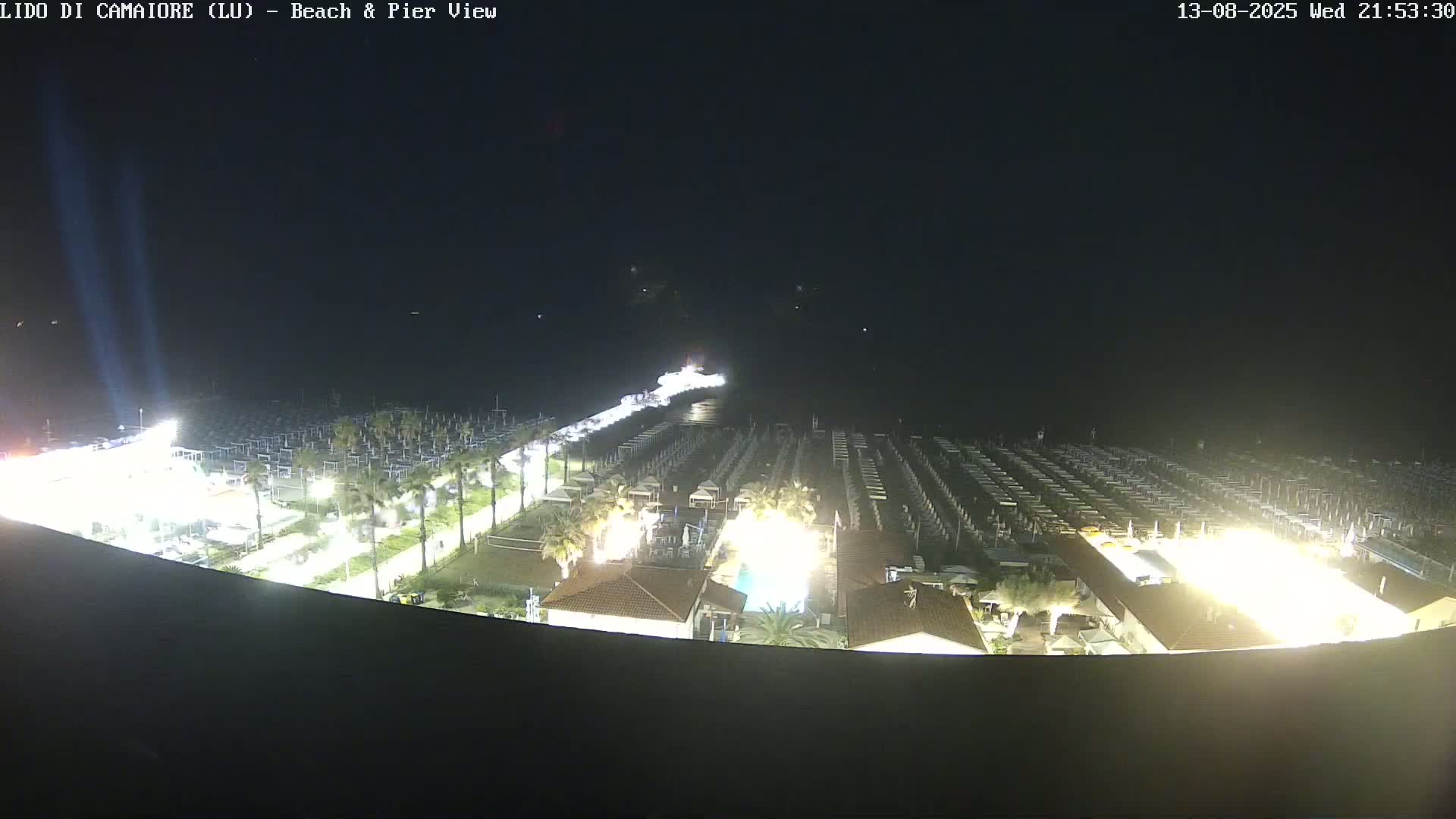 Versilia Beach , Lido di Camaiore Live Cam -  Lucca, Italy