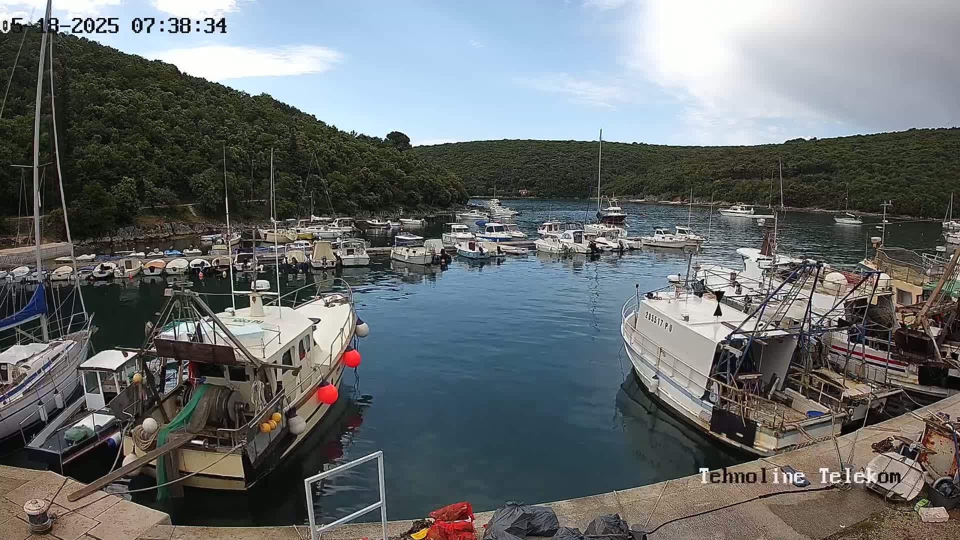 Krnica, Krnicki Porat Marine & Adriatic Coast Live Cam - Krnica, Opcina Marcana, Istria, Croatia