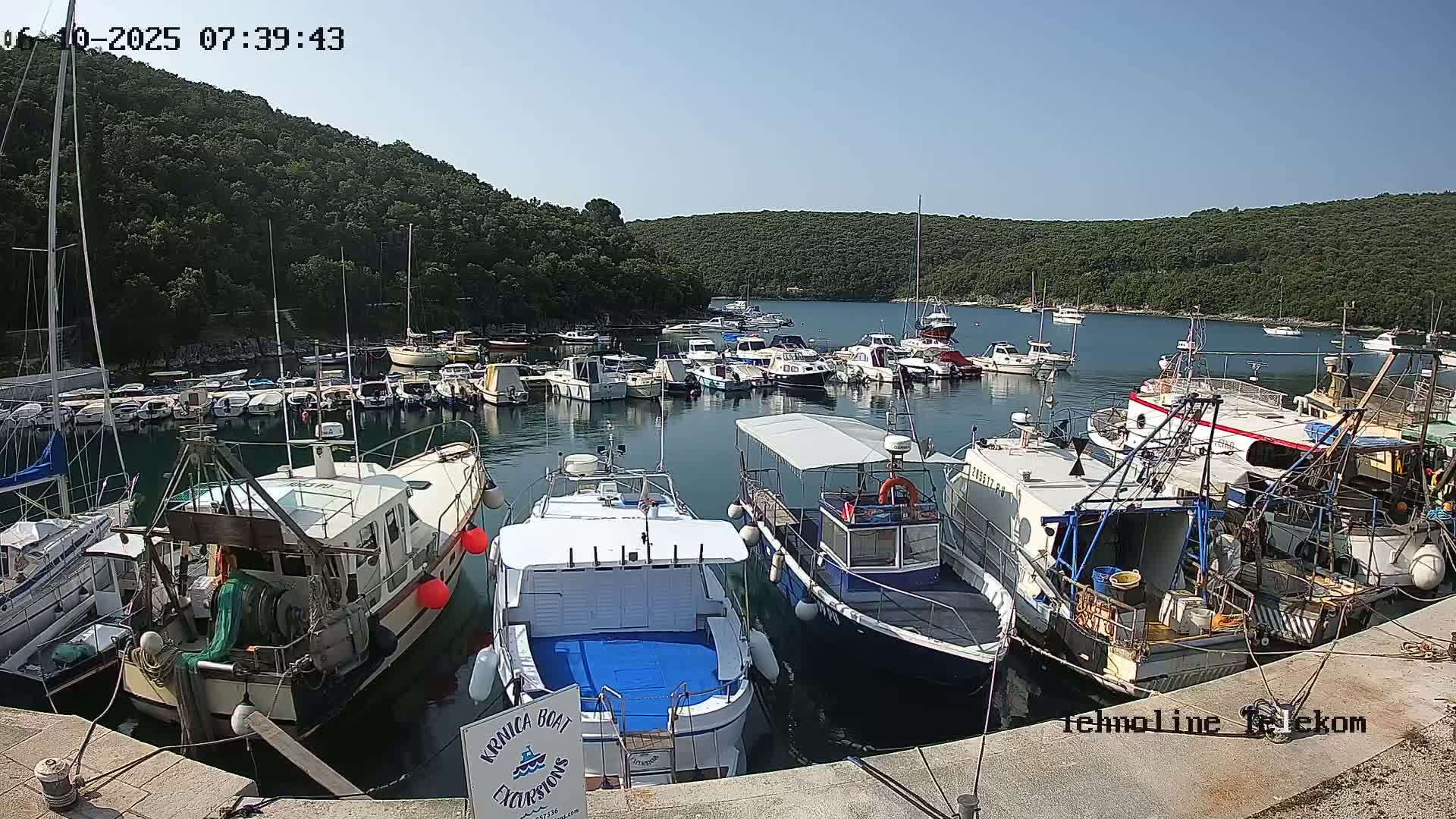 Krnica, Krnicki Porat Marine & Adriatic Coast Live Cam - Krnica, Opcina Marcana, Istria, Croatia