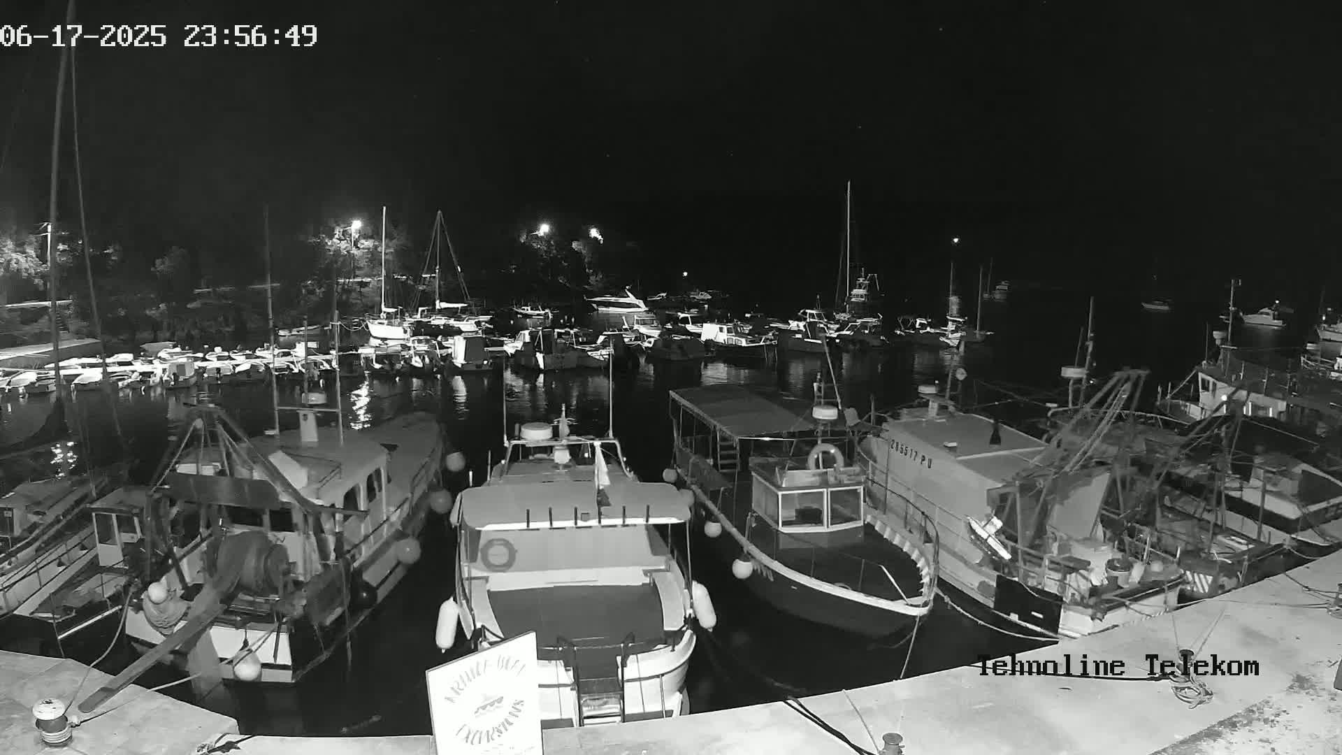 Krnica, Krnicki Porat Marine & Adriatic Coast Live Cam - Krnica, Opcina Marcana, Istria, Croatia