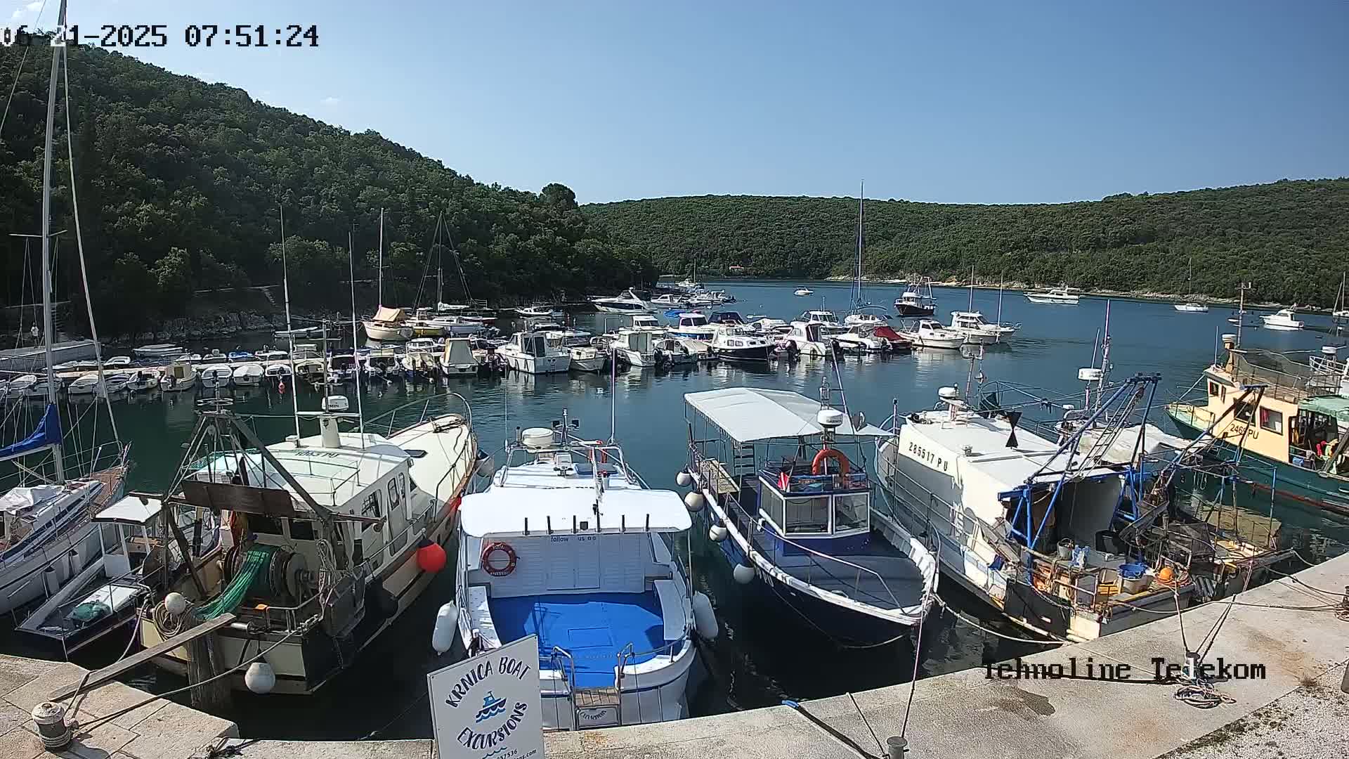 Krnica, Krnicki Porat Marine & Adriatic Coast Live Cam - Krnica, Opcina Marcana, Istria, Croatia