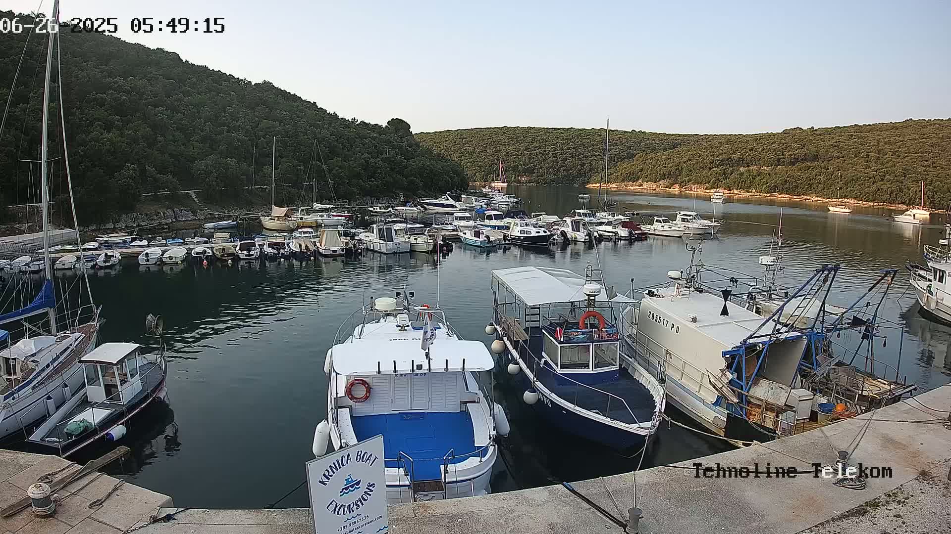 Krnica, Krnicki Porat Marine & Adriatic Coast Live Cam - Krnica, Opcina Marcana, Istria, Croatia