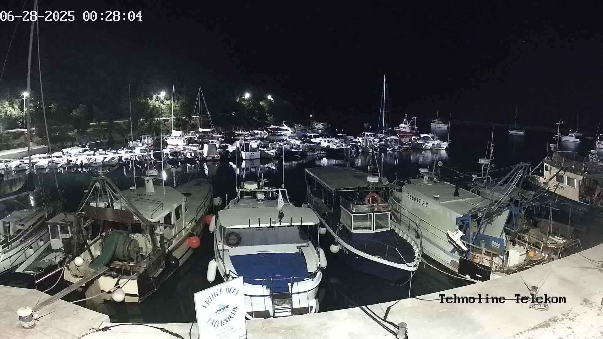 Krnica, Krnicki Porat Marine & Adriatic Coast Live Cam - Krnica, Opcina Marcana, Istria, Croatia