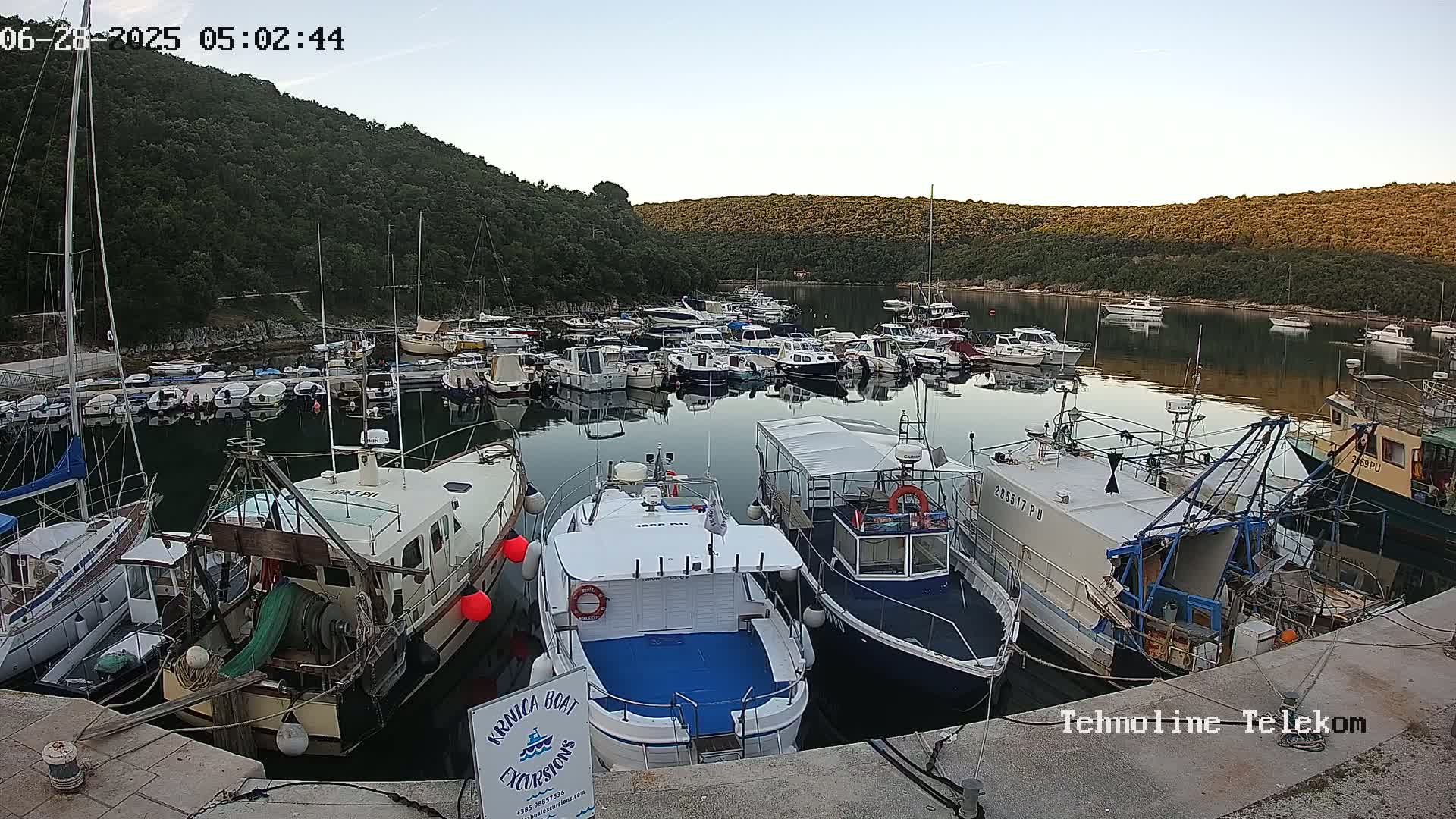 Krnica, Krnicki Porat Marine & Adriatic Coast Live Cam - Krnica, Opcina Marcana, Istria, Croatia