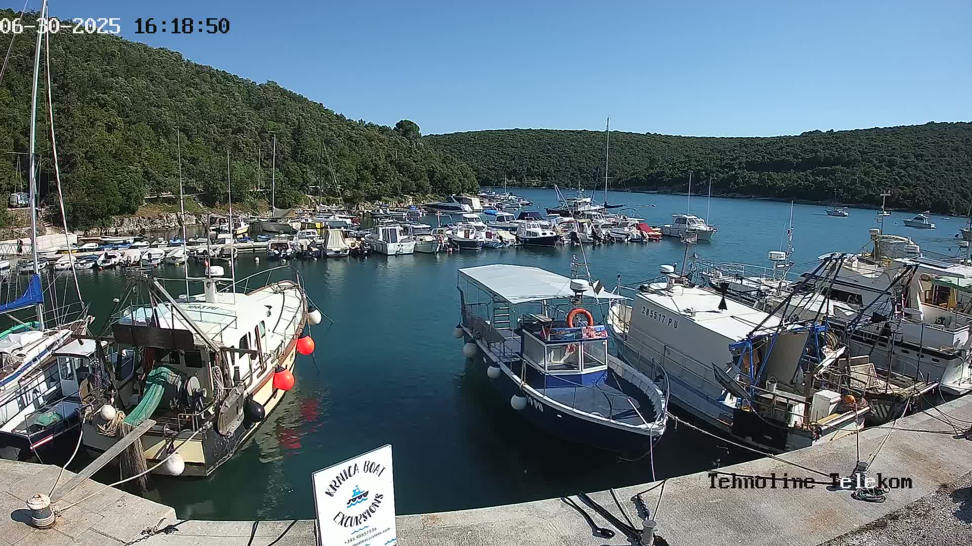 Krnica, Krnicki Porat Marine & Adriatic Coast Live Cam - Krnica, Opcina Marcana, Istria, Croatia