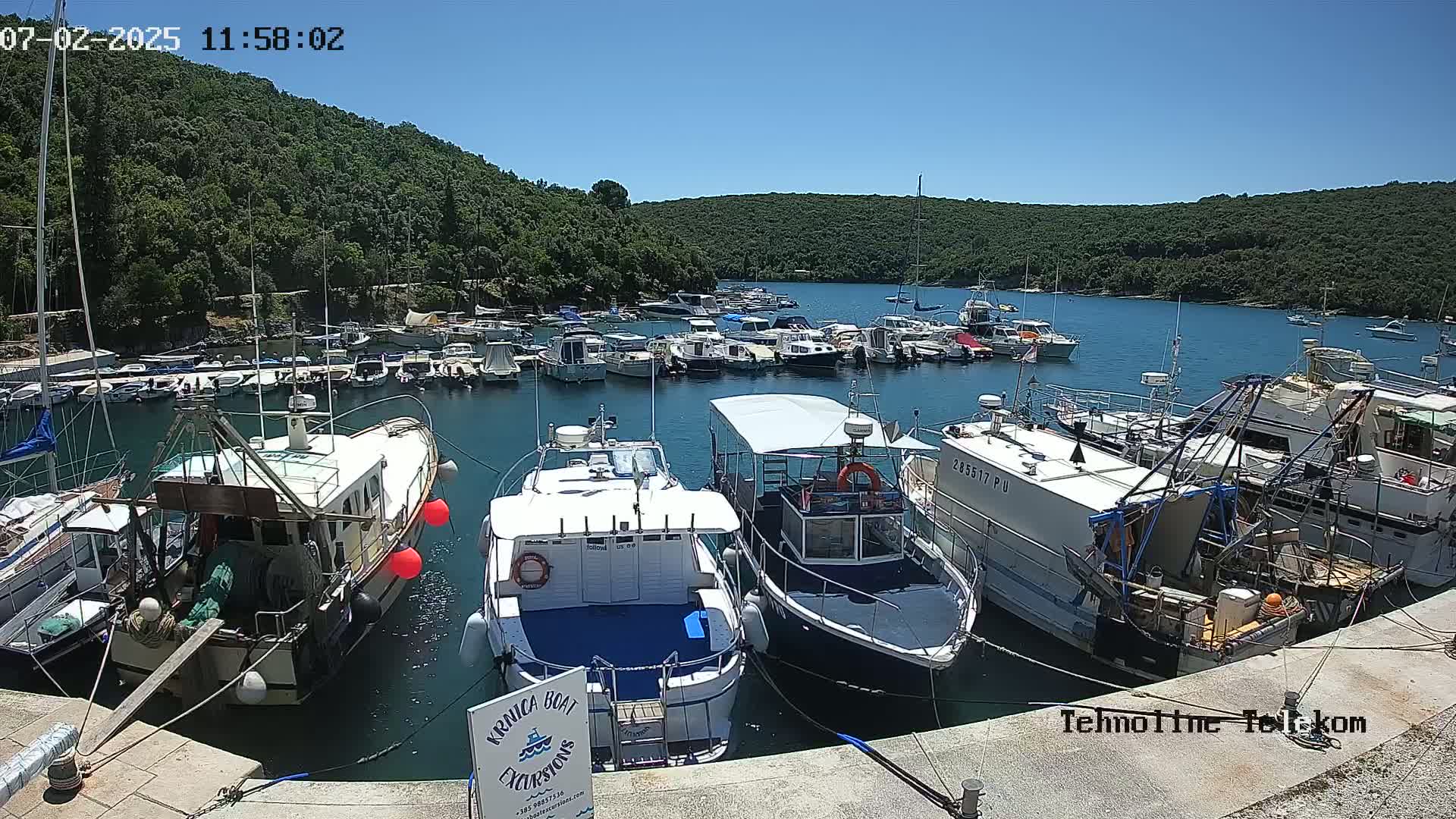 Krnica, Krnicki Porat Marine & Adriatic Coast Live Cam - Krnica, Opcina Marcana, Istria, Croatia
