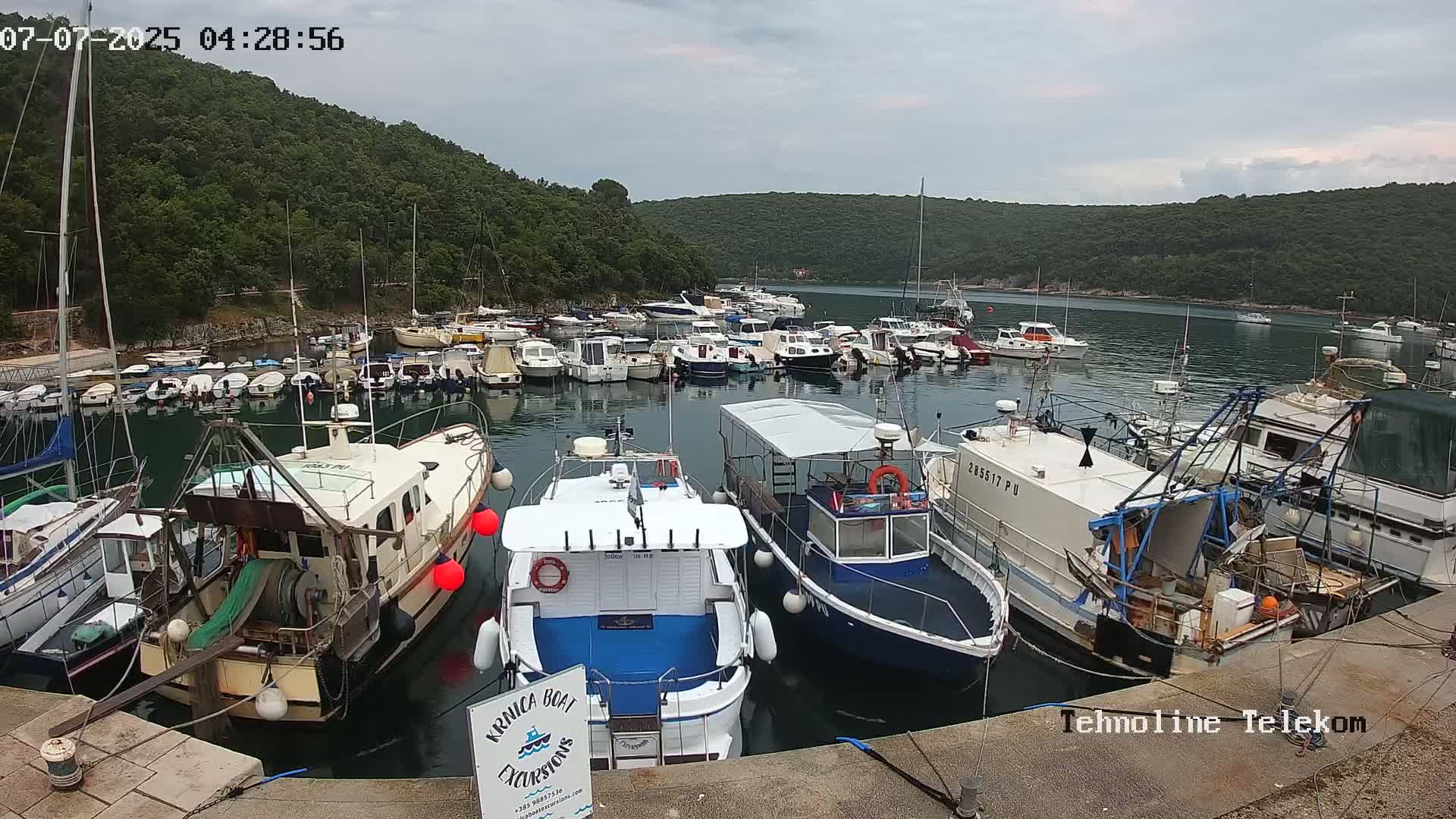 Krnica, Krnicki Porat Marine & Adriatic Coast Live Cam - Krnica, Opcina Marcana, Istria, Croatia