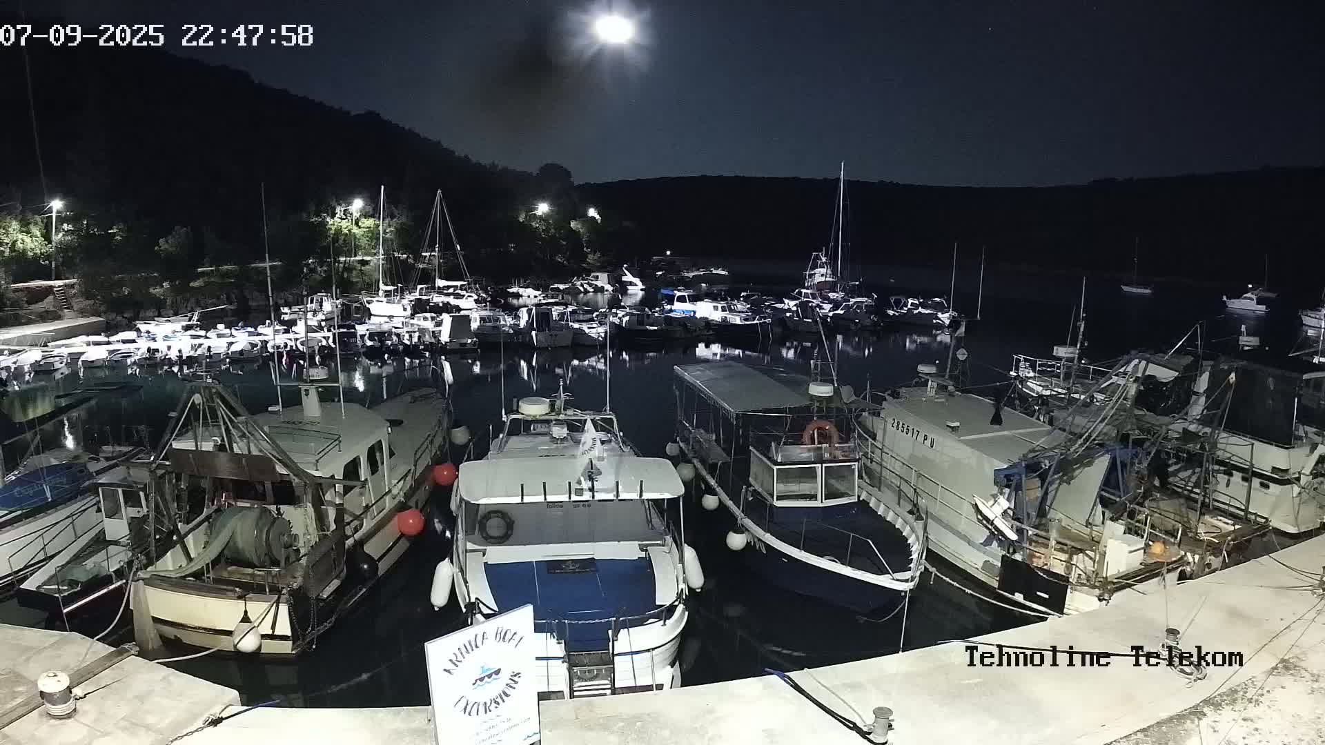 Krnica, Krnicki Porat Marine & Adriatic Coast Live Cam - Krnica, Opcina Marcana, Istria, Croatia