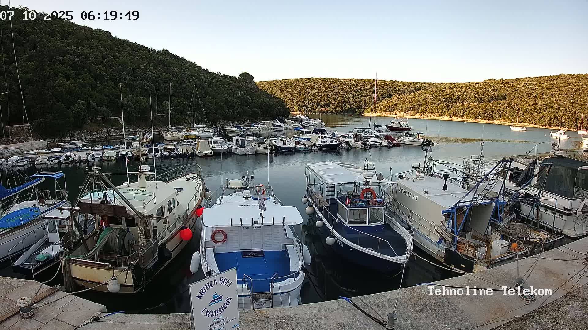 Krnica, Krnicki Porat Marine & Adriatic Coast Live Cam - Krnica, Opcina Marcana, Istria, Croatia