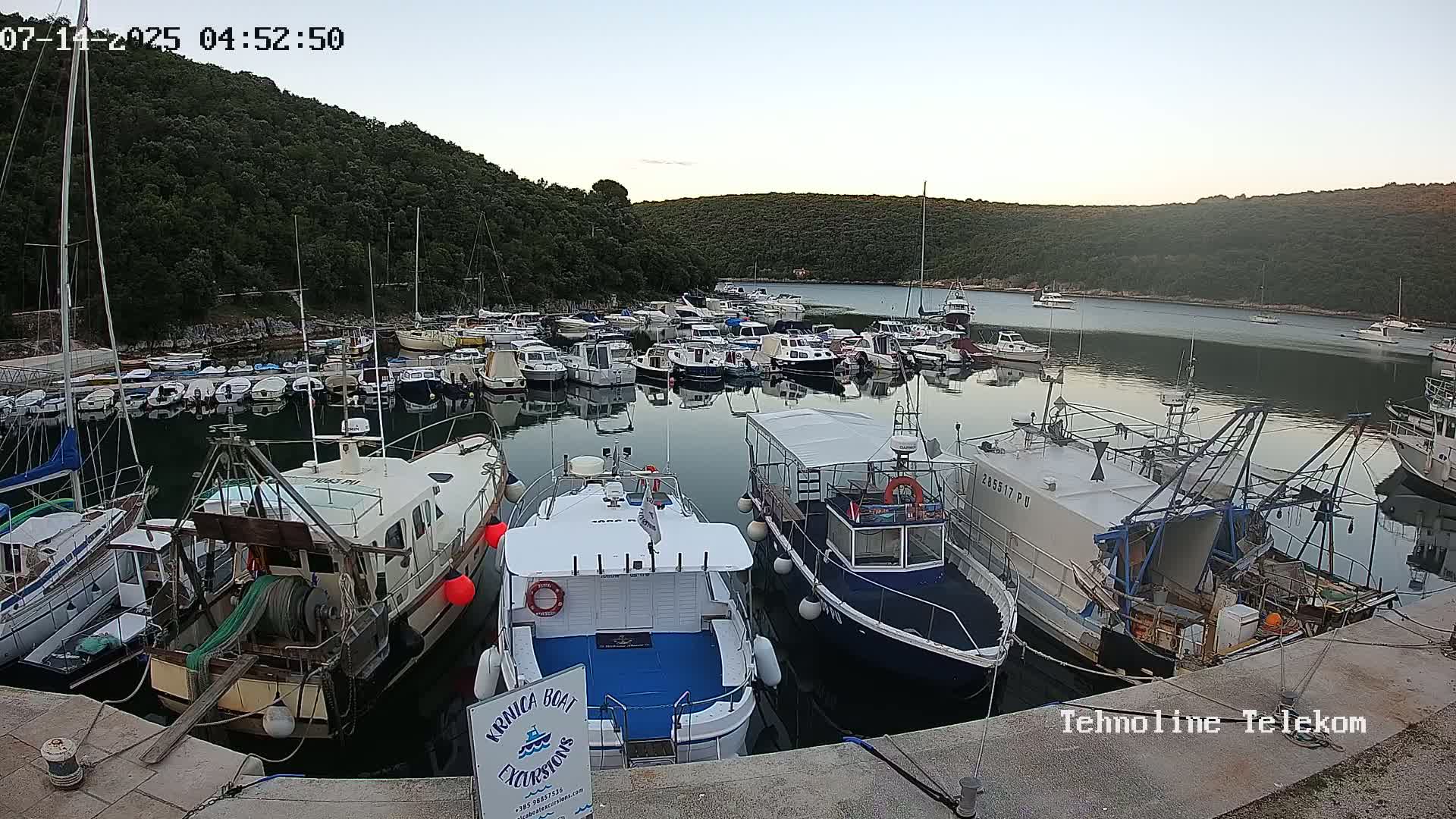 Krnica, Krnicki Porat Marine & Adriatic Coast Live Cam - Krnica, Opcina Marcana, Istria, Croatia
