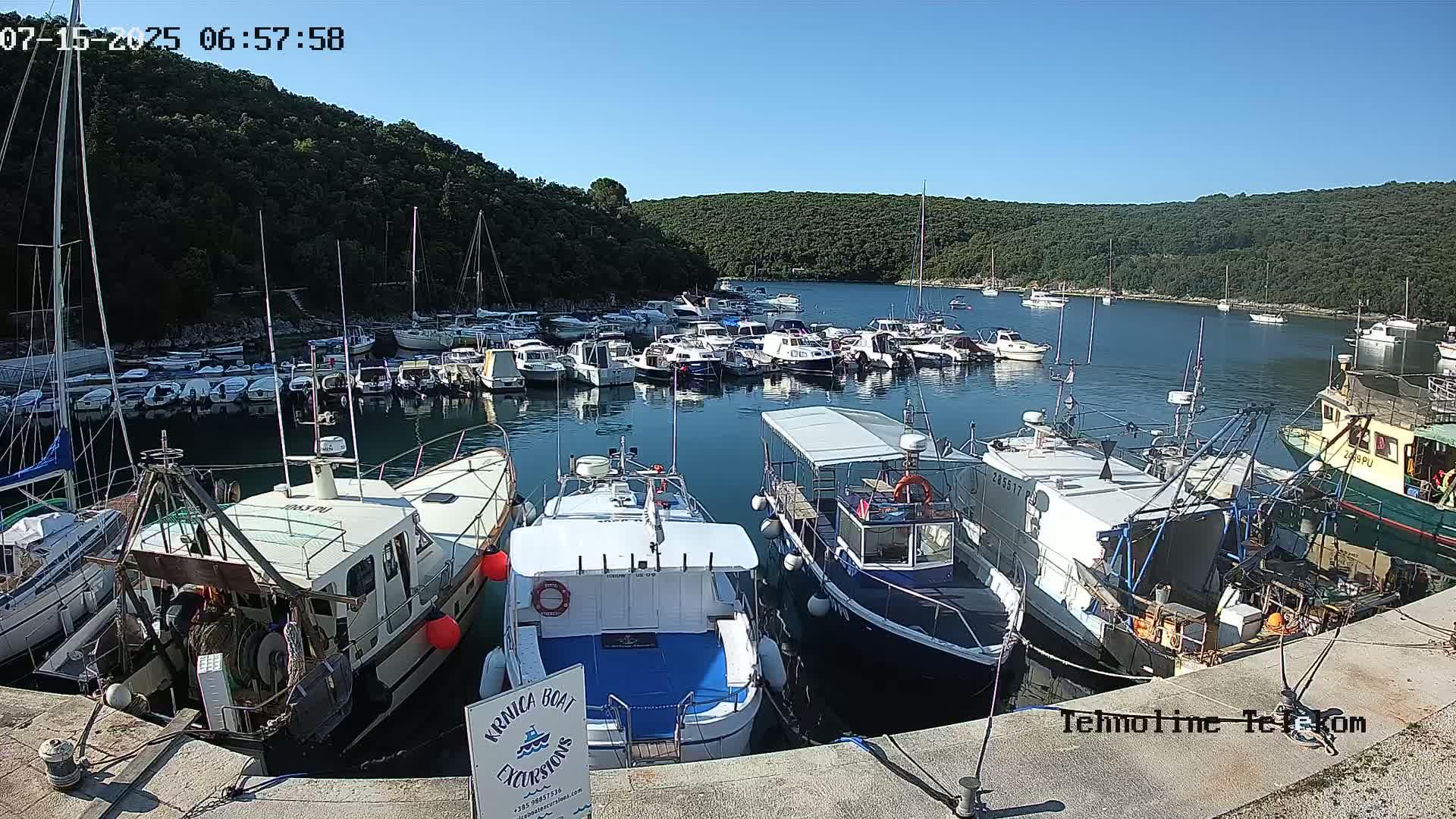 Krnica, Krnicki Porat Marine & Adriatic Coast Live Cam - Krnica, Opcina Marcana, Istria, Croatia