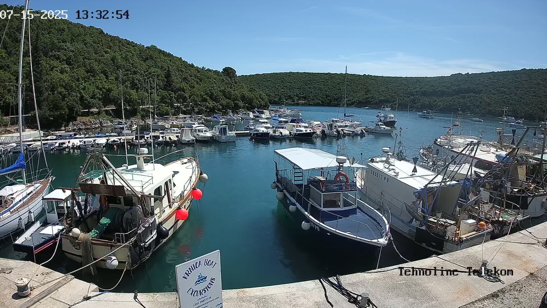 Krnica, Krnicki Porat Marine & Adriatic Coast Live Cam - Krnica, Opcina Marcana, Istria, Croatia