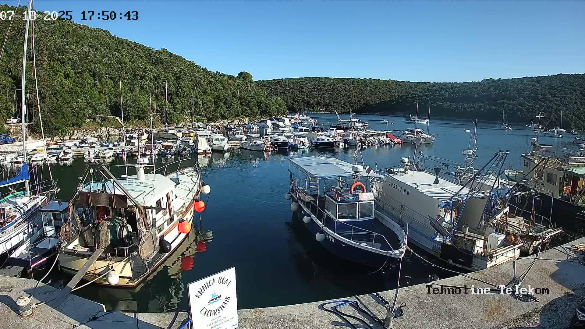 Krnica, Krnicki Porat Marine & Adriatic Coast Live Cam - Krnica, Opcina Marcana, Istria, Croatia