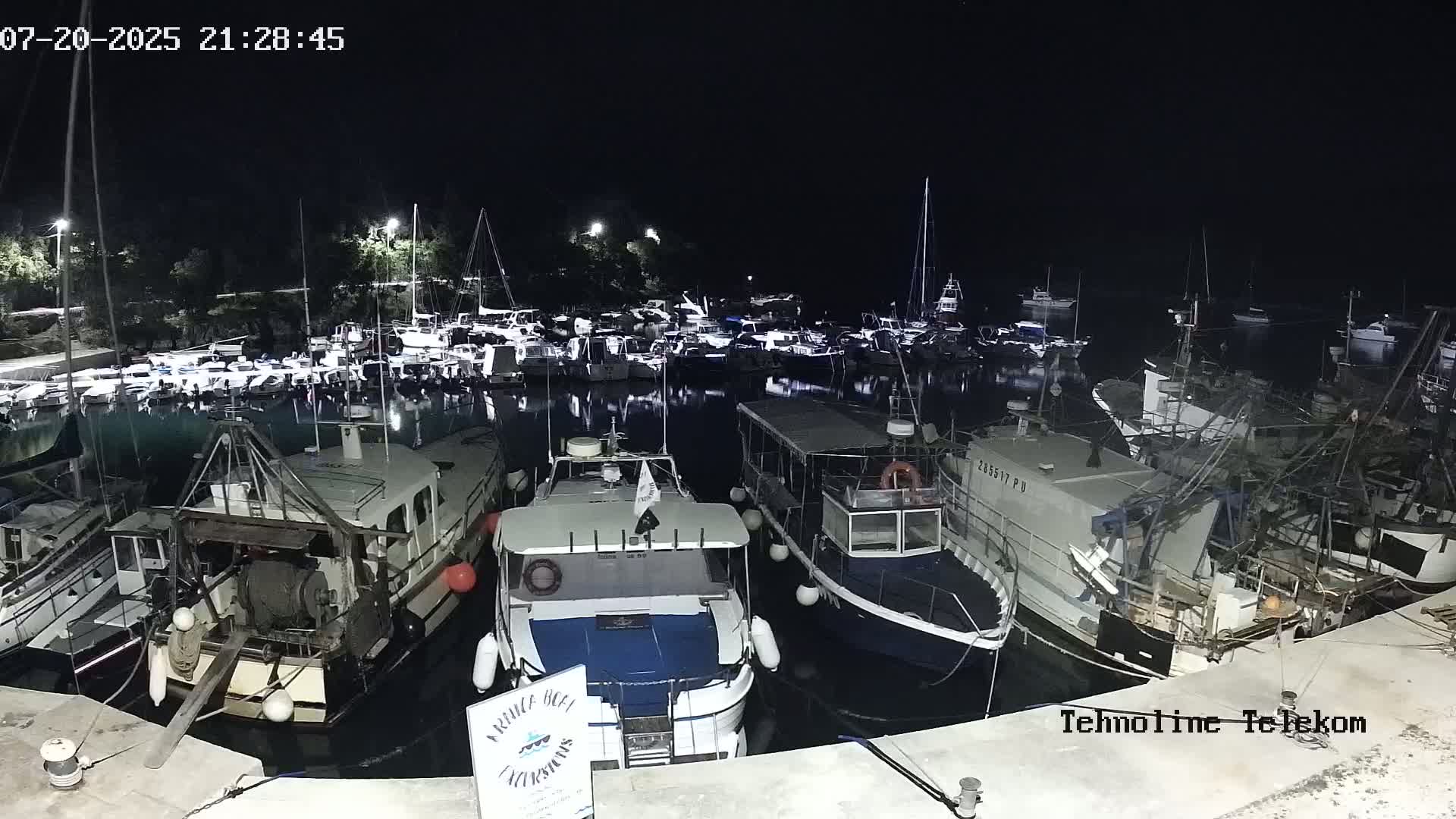 Krnica, Krnicki Porat Marine & Adriatic Coast Live Cam - Krnica, Opcina Marcana, Istria, Croatia