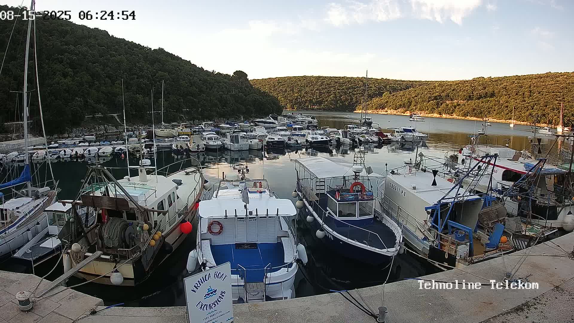 Krnica, Krnicki Porat Marine & Adriatic Coast Live Cam - Krnica, Opcina Marcana, Istria, Croatia