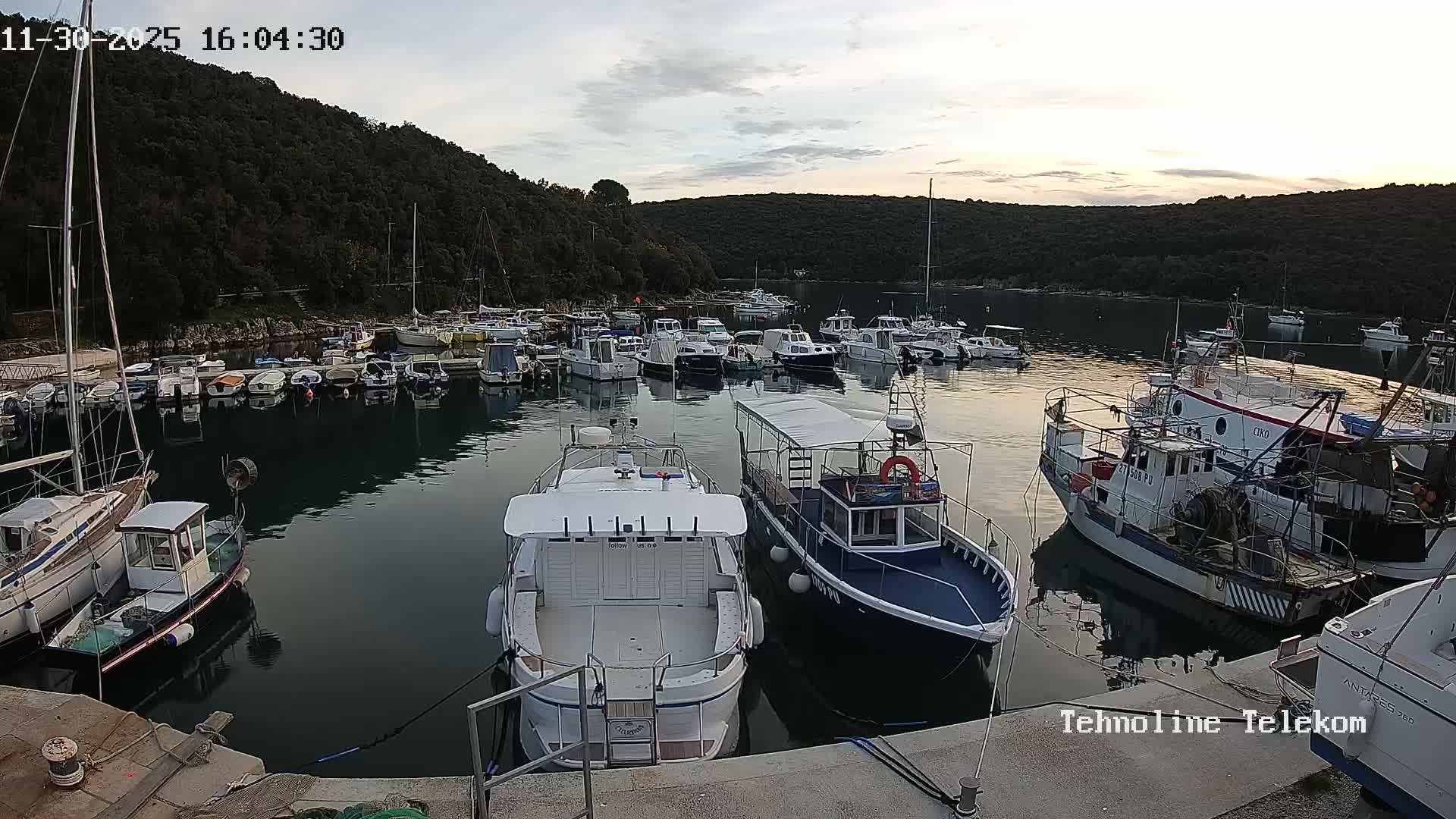 Krnica, Krnicki Porat Marine & Adriatic Coast Live Cam - Krnica, Opcina Marcana, Istria, Croatia