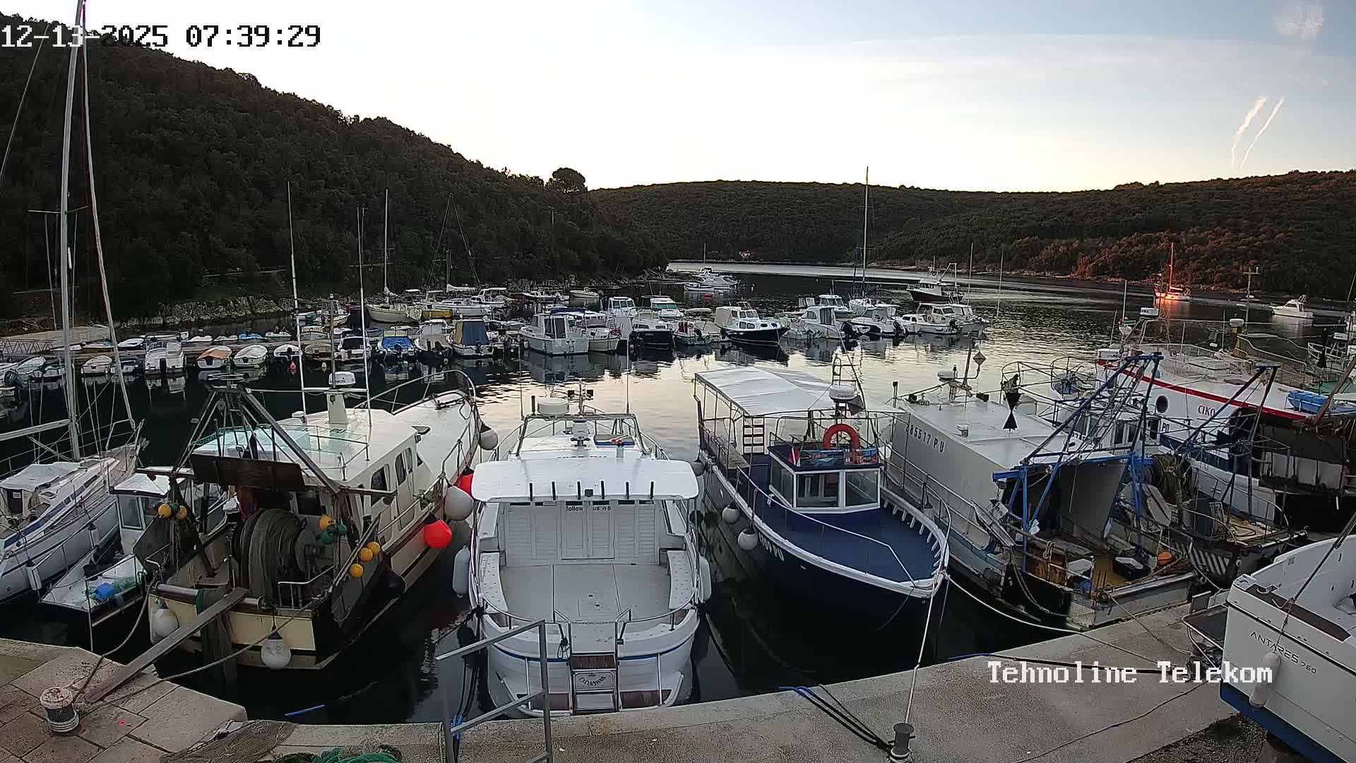 Krnica, Krnicki Porat Marine & Adriatic Coast Live Cam - Krnica, Opcina Marcana, Istria, Croatia