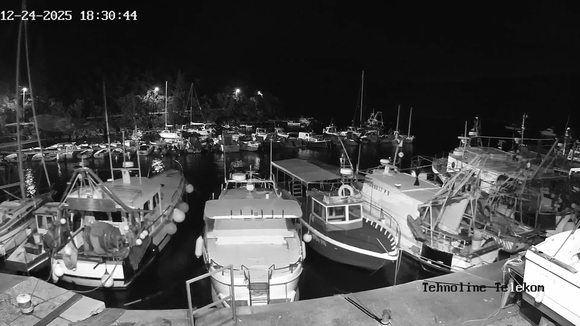 Krnica, Krnicki Porat Marine & Adriatic Coast Live Cam - Krnica, Opcina Marcana, Istria, Croatia
