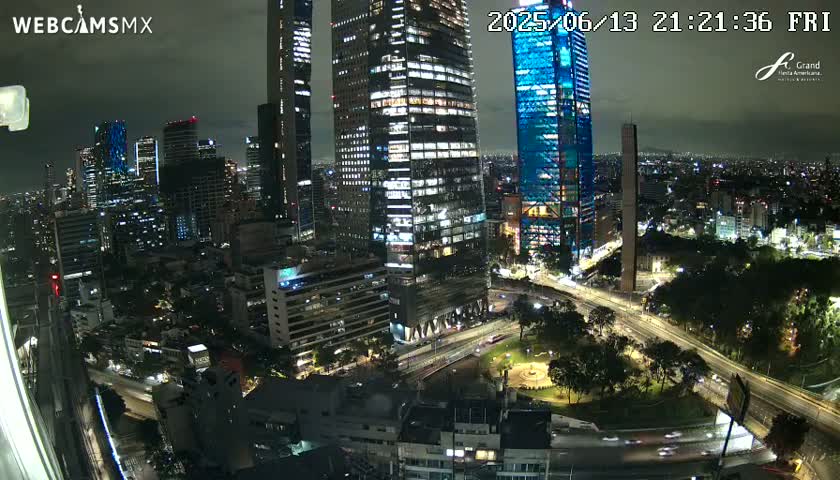 Ciudad de Mexico City - Miguel Hidalgo Castillo de Chapultepec Castle & Park Skylne Live Cam - Miguel Hidalgo, Ciudad de Mexico, Mexico 