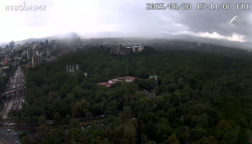 Ciudad de Mexico City - Miguel Hidalgo Castillo de Chapultepec Castle & Park Skylne Live Cam - Miguel Hidalgo, Ciudad de Mexico, Mexico 