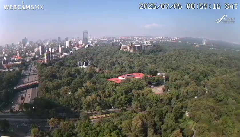 Ciudad de Mexico City - Miguel Hidalgo Castillo de Chapultepec Castle & Park Skylne Live Cam - Miguel Hidalgo, Ciudad de Mexico, Mexico 