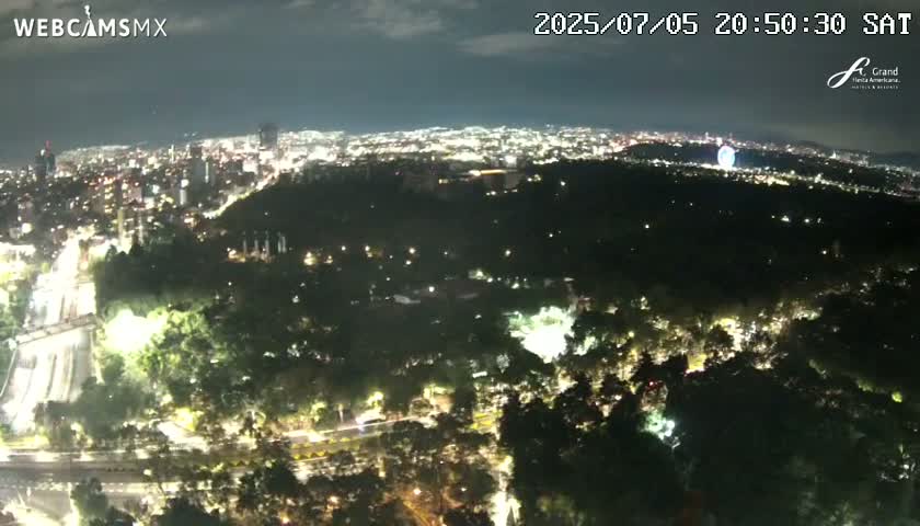 Ciudad de Mexico City - Miguel Hidalgo Castillo de Chapultepec Castle & Park Skylne Live Cam - Miguel Hidalgo, Ciudad de Mexico, Mexico 