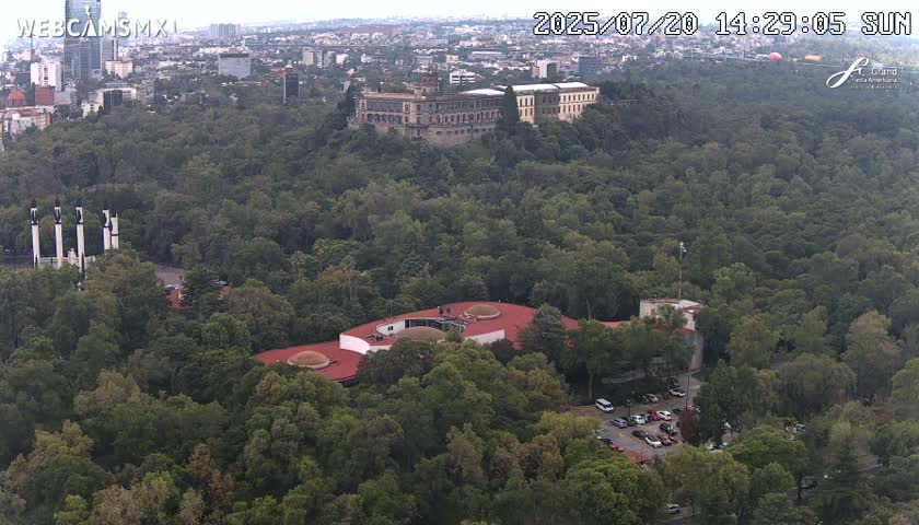 Ciudad de Mexico City - Miguel Hidalgo Castillo de Chapultepec Castle & Park Skylne Live Cam - Miguel Hidalgo, Ciudad de Mexico, Mexico 
