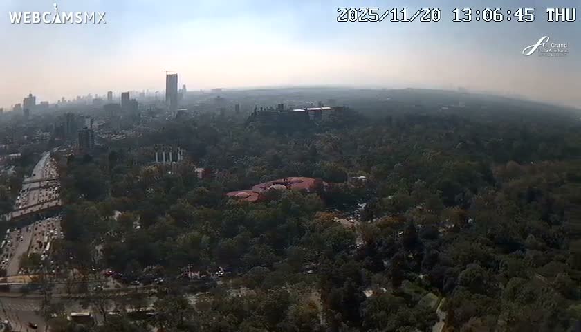 Ciudad de Mexico City - Miguel Hidalgo Castillo de Chapultepec Castle & Park Skylne Live Cam - Miguel Hidalgo, Ciudad de Mexico, Mexico 