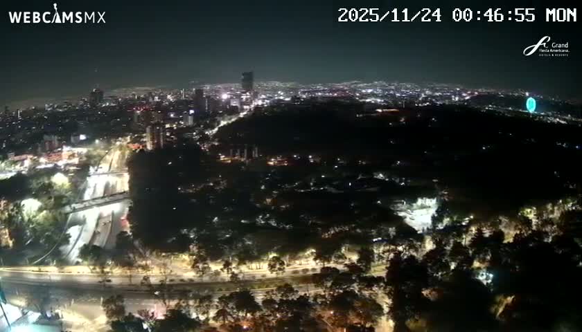 Ciudad de Mexico City - Miguel Hidalgo Castillo de Chapultepec Castle & Park Skylne Live Cam - Miguel Hidalgo, Ciudad de Mexico, Mexico 