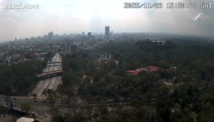 Ciudad de Mexico City - Miguel Hidalgo Castillo de Chapultepec Castle & Park Skylne Live Cam - Miguel Hidalgo, Ciudad de Mexico, Mexico 
