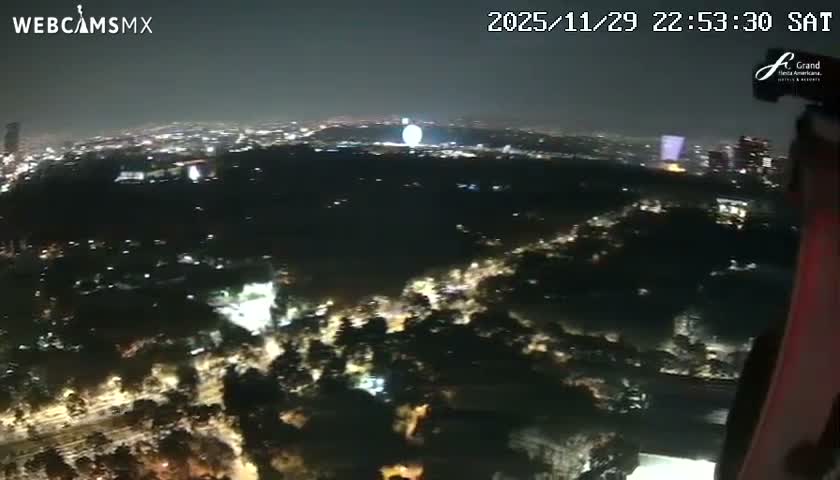 Ciudad de Mexico City - Miguel Hidalgo Castillo de Chapultepec Castle & Park Skylne Live Cam - Miguel Hidalgo, Ciudad de Mexico, Mexico 