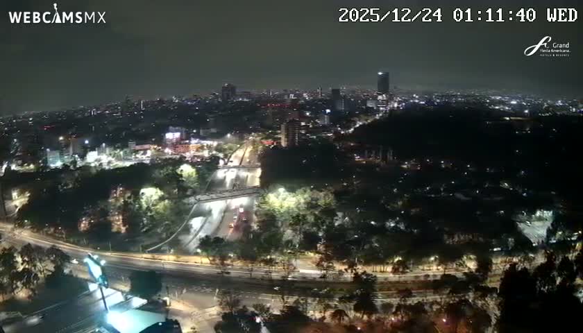 Ciudad de Mexico City - Miguel Hidalgo Castillo de Chapultepec Castle & Park Skylne Live Cam - Miguel Hidalgo, Ciudad de Mexico, Mexico 