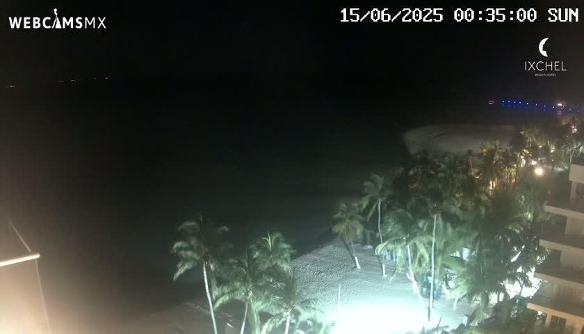 Isla Mujeres, Playa Cocal Beach Live Cam - Centro, Isla Mujeres, Quintana Roo, Mexico